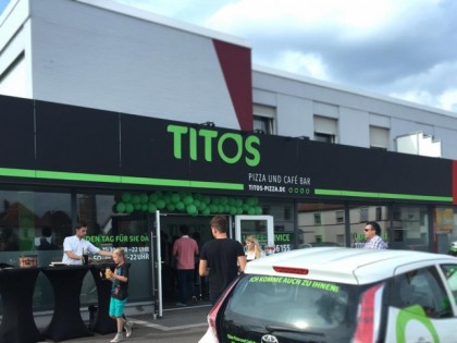 照片: Titos